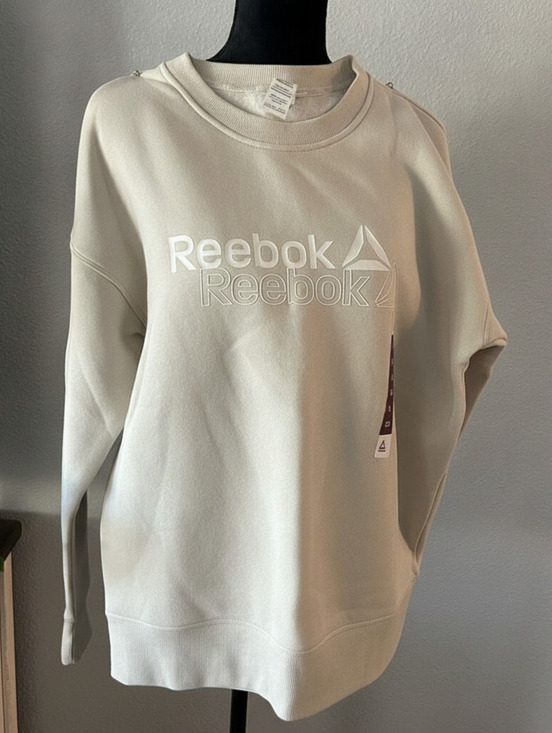 Reebok Sweaters - Reebok Women's Crewneck Sweatshirt S Cream Ivory Pullover Relaxed Fit Gorpcore